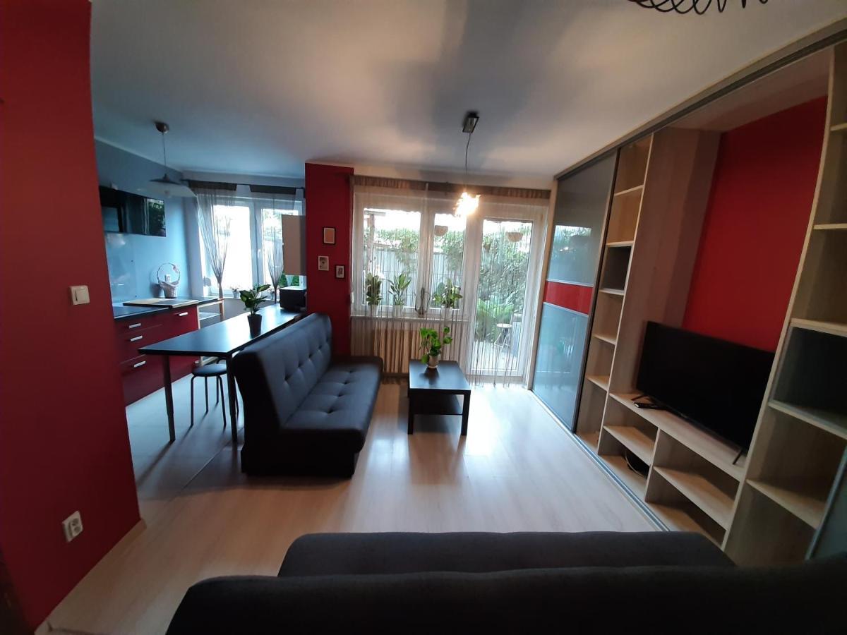 Апартаменти Apartament Di Trevi - Klimatyzacja Вроцлав Екстер'єр фото